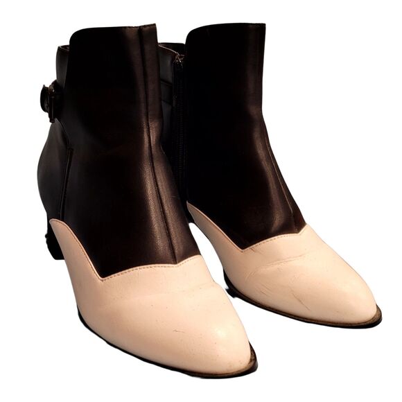 Midnight Velvet Size 8 Black & White Boots bootie 2.5" Block Heel Faux Leather - Picture 2 of 9